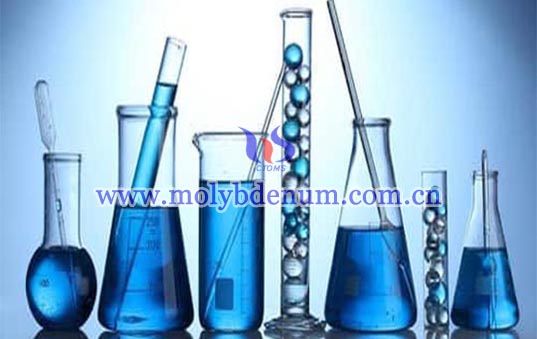 bis(cyclopentadienyl) molybdenum dichloride image 